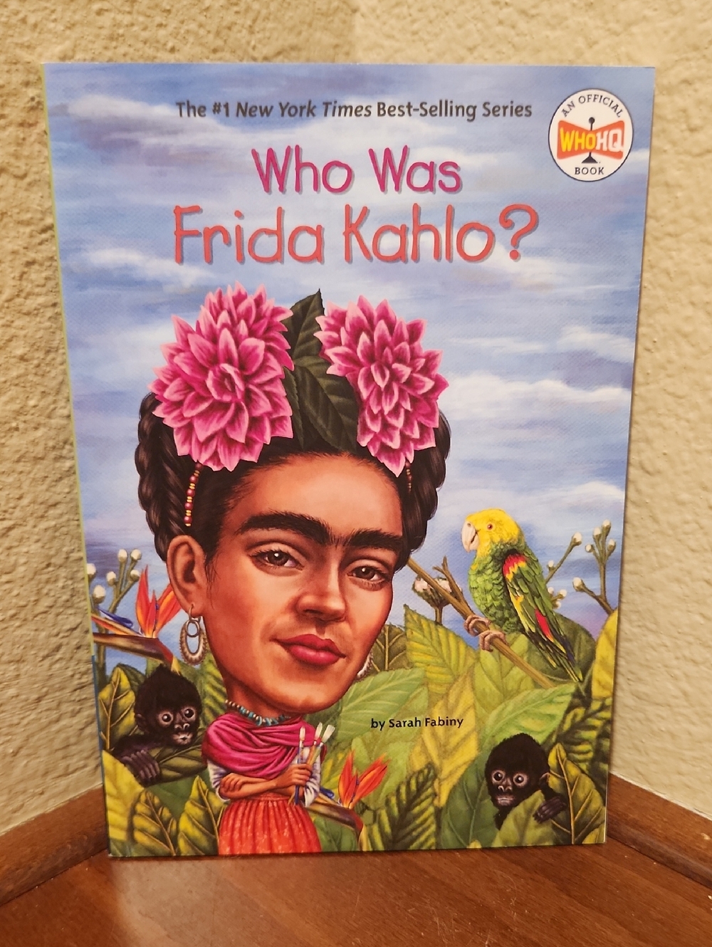 Who Was Frida Kahlo? Illustrated Biography Book